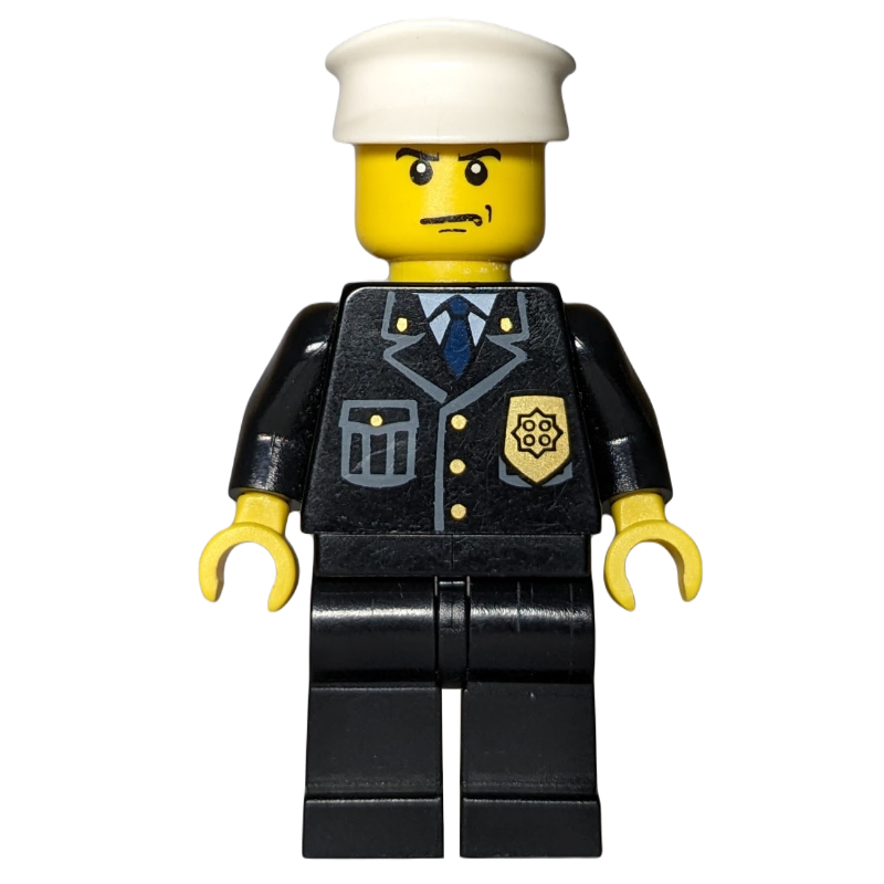 Policier, costume noir avec insigne, chapeau blanc, regard menaçant (Policeman, Black Suit with Badge, White Hat, Scowl)