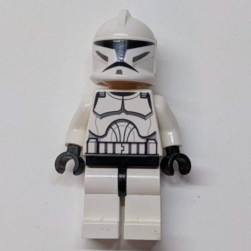 Soldat clone, armure de phase I, yeux bruns (Clone Trooper, Phase I Armor, Brown Eyes)