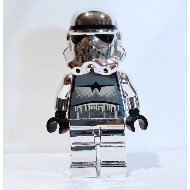 Stormtrooper, armure argent chromé (Stormtrooper, Chrome Silver Armor)