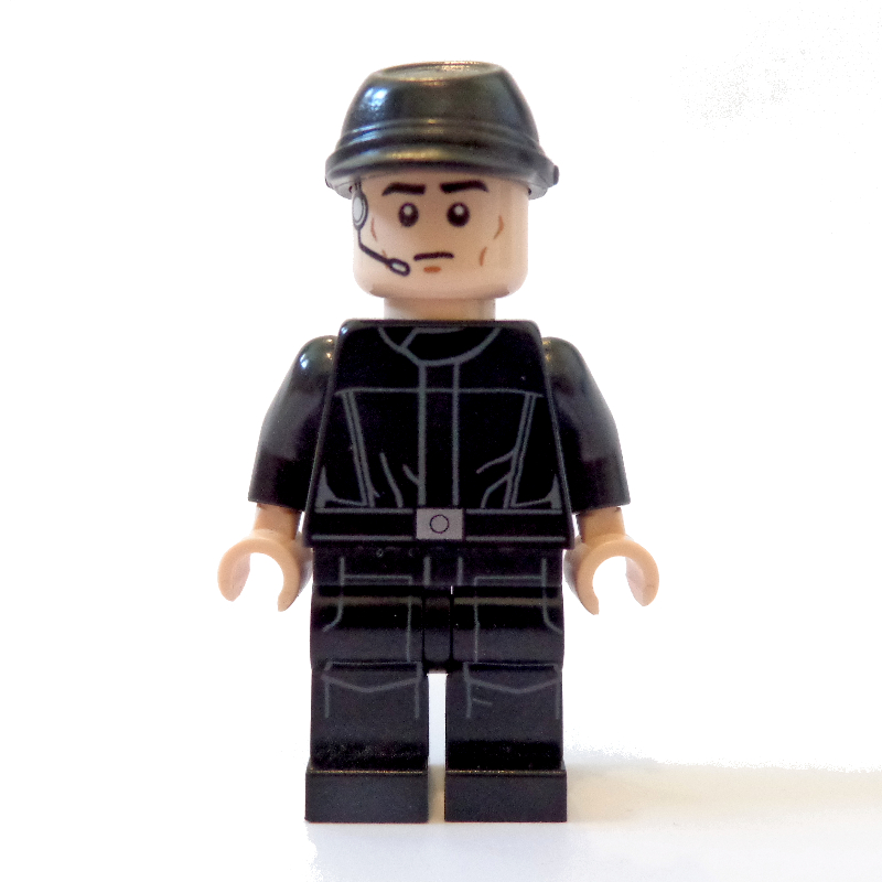 Membre d’équipage impérial / Pilote, uniforme noir, casquette de cavalerie, mains nougat clair (Imperial Crew / Pilot, Black Uniform, Cavalry Cap, Light Nougat Hands)