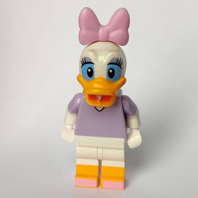 Canard marguerite avec dessus de lavande (CMF) (Daisy Duck with Lavender Top (CMF))