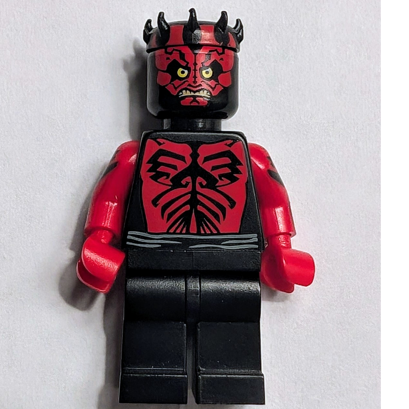 Dark Maul, cornes, bras rouges imprimés (Darth Maul, Horns, Printed Red Arms)