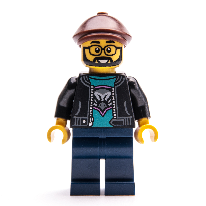 Homme, veste noire, jambes bleu foncé, casquette plate brun rougeâtre (Man, Black Jacket, Dark Blue Legs, Reddish Brown Flat Cap)