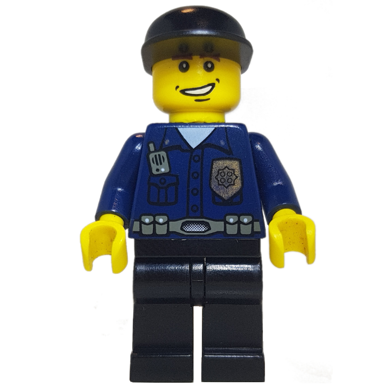 Policier, chemise bleu foncé avec radio et badge, jambes noires, casquette noire, sourire (Policeman, Dark Blue Shirt with Radio and Badge, Black Legs, Black Cap, Smile)