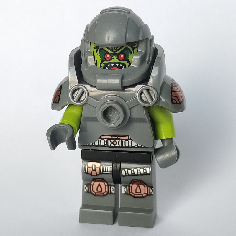 Alien vengeur (Alien Avenger)