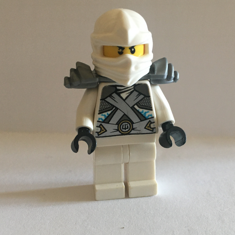 Zane, titane en blanc (Zane, Titanium in White)