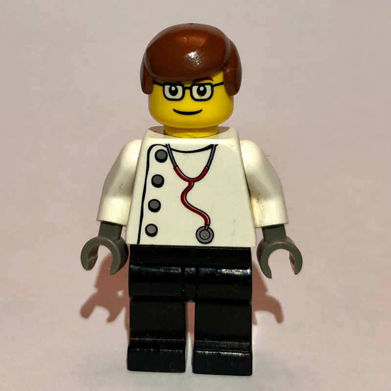 Médecin, chemise blanche avec stéthoscope et boutons latéraux, cheveux brun rougeâtre, lunettes (Doctor, White Shirt with Stethoscope and Side Buttons, Reddish Brown Hair, Glasses)