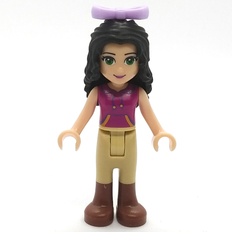 Emma — haut magenta, pantalon beige, noeud lavande (Emma - Magenta Top, Tan Trousers, Lavender Bow)