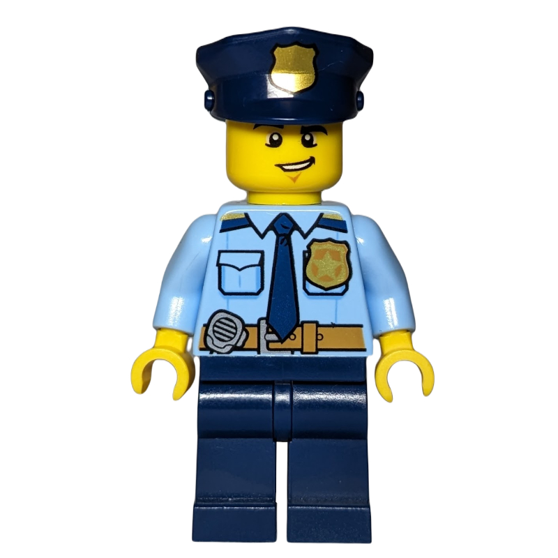 Policier, chemise bleu clair vif avec cravate bleu foncé, badge et radio à la ceinture, chapeau bleu foncé avec badge (Policeman, Bright Light Blue Shirt with Dark Blue Tie, Badge, and Radio on Belt, Dark Blue Hat with Badge)