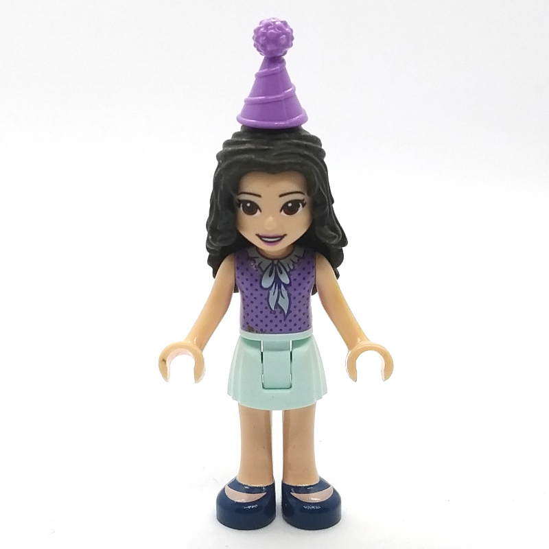 Emma — haut moyen en pointillés lavande, jupe vert d’eau clair, chapeau (Emma - Medium Lavender Dotted Top, Light Aqua Skirt, Hat)