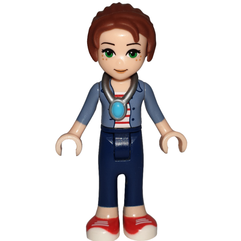 Emily jones avec veste et collier bleu sable (Emily Jones with Sand Blue Jacket and Necklace)