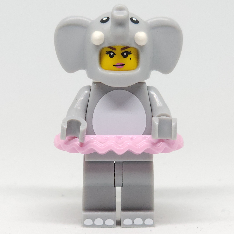Éléphant costume fille (Elephant Costume Girl)