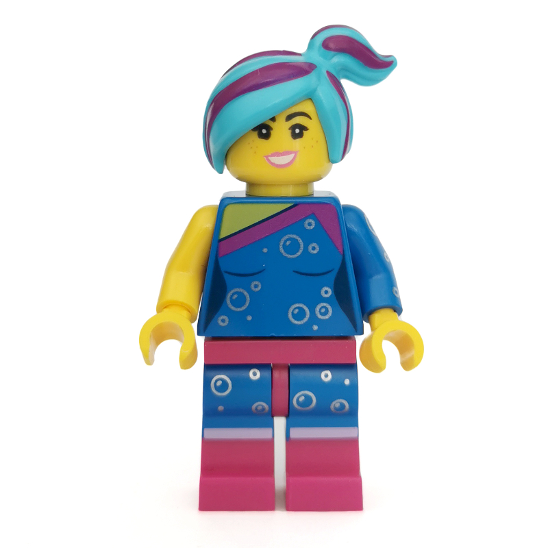 Lucy dans la tenue de popstar (CMF) (Lucy in Popstar Outfit (CMF))