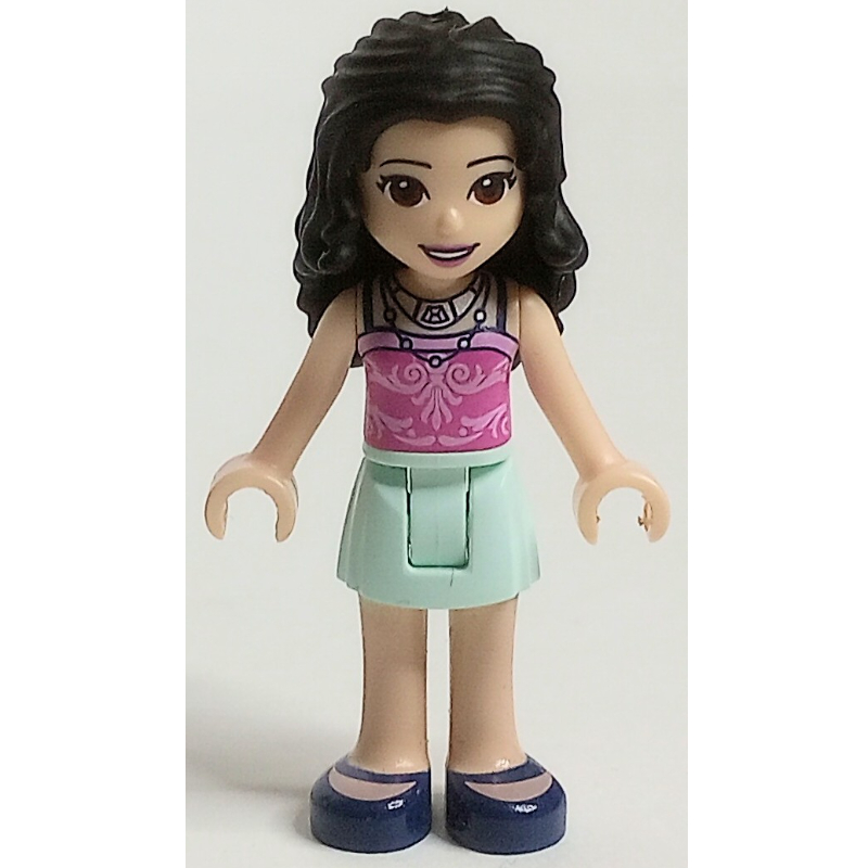 Emma - haut rose foncé, jupe vert d’eau légère (Emma - Dark Pink Top, Light Aqua Skirt)