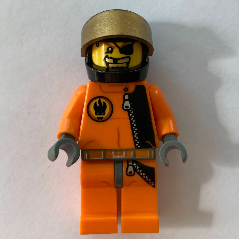 Dent d'or avec casque (Gold Tooth with Helmet)