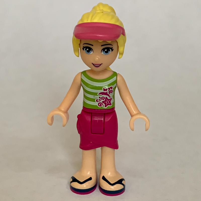 Stephanie — haut blanc et vert citron, jupe magenta (Stephanie - White/Lime Top, Magenta Skirt)