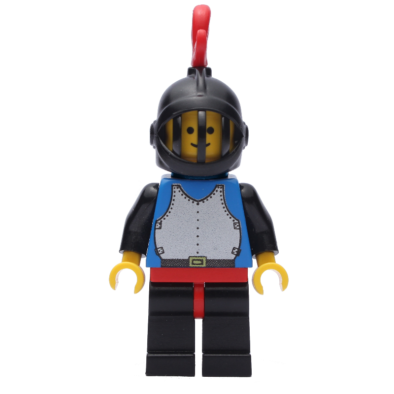 Chevalier (plaque de poitrine sur bleu) - jambes noires, casque noir, plume rouge, cape en plastique (Knight (Breastplate on Blue) - Black Legs, Black Helmet, Red Plume, Plastic Cape)