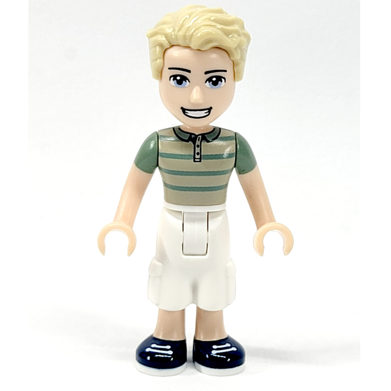 James - pull beige, pantalon blanc (James - Tan Sweater, White Trousers)
