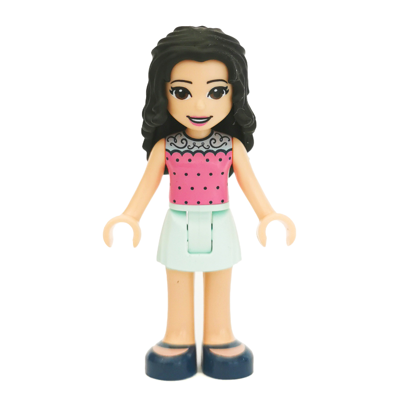 Emma — haut rose foncé, jupe vert d’eau clair (Emma - Dark Pink Top, Light Aqua Skirt)