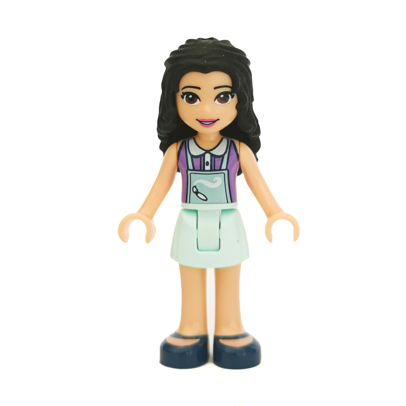 Emma — haut lavande moyen, tablier vert d’eau clair (Emma - Medium lavender Top, Light Aqua Apron)