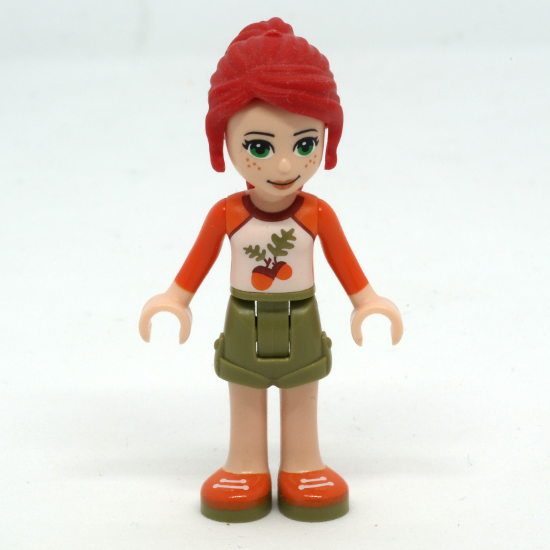 Mia — haut blanc et orange, jupe vert olive (Mia - White/Orange Top, Olive Green Skirt)