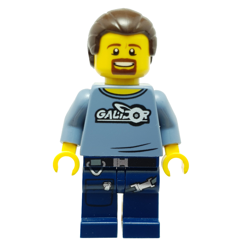 Mère apocalypse avec le logo galidor sur la chemise (Mother Doomsday with Galidor Logo on Shirt)