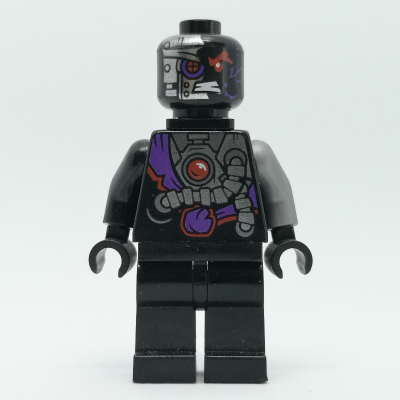 Nindroïde avec support de cou (jour du défunt) (Nindroid with Neck Bracket (Day of the Departed))