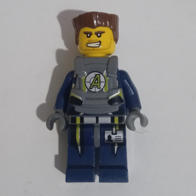Charge d'agent avec l'armure, tête 3626b (Agent Charge with Armor, 3626b Head)