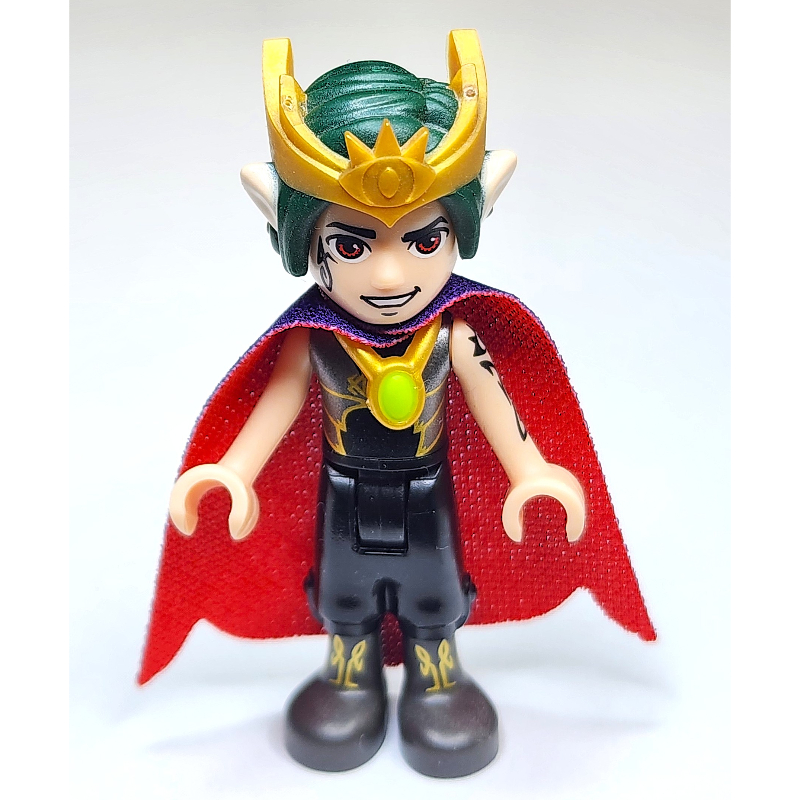 Roi gobelin avec collier (Goblin King with Necklace)
