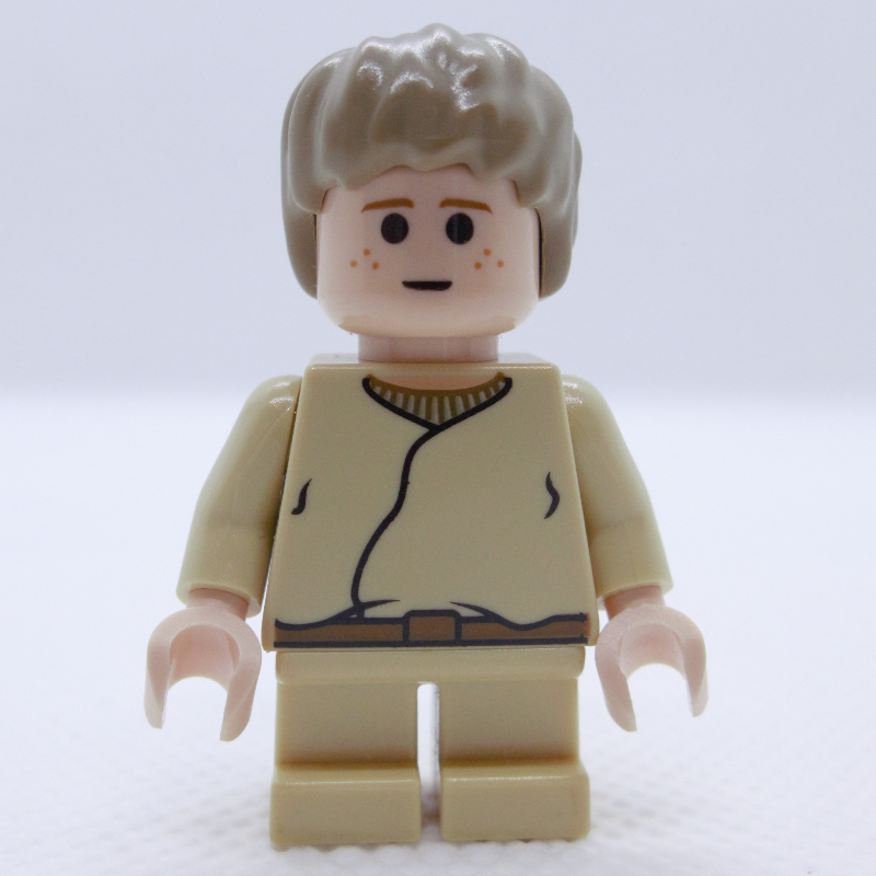 Anakin Skywalker, enfant, cheveux beige foncé, yeux noirs (Anakin Skywalker, Child, Dark Tan Hair, Black Eyes)