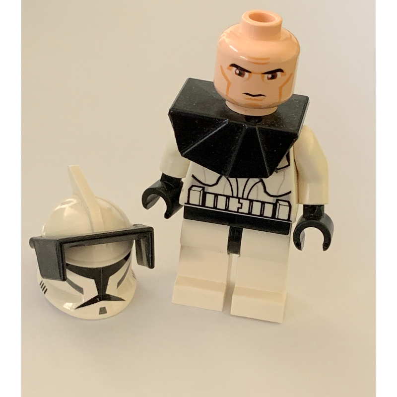 Clone commander, épaulière noire (Clone Commander, Black Pauldron)