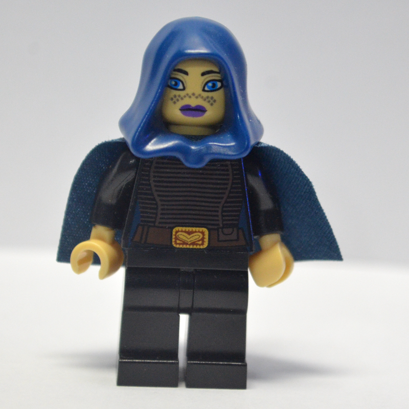 Barriss Offee, capuche bleu foncé et cape (Barriss Offee, Dark Blue Hood and Cape)