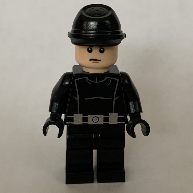 Membre d’équipage impérial / Pilote, uniforme noir, casquette de cavalerie, mains noires (Imperial Crew / Pilot, Black Uniform, Cavalry Cap, Black Hands)