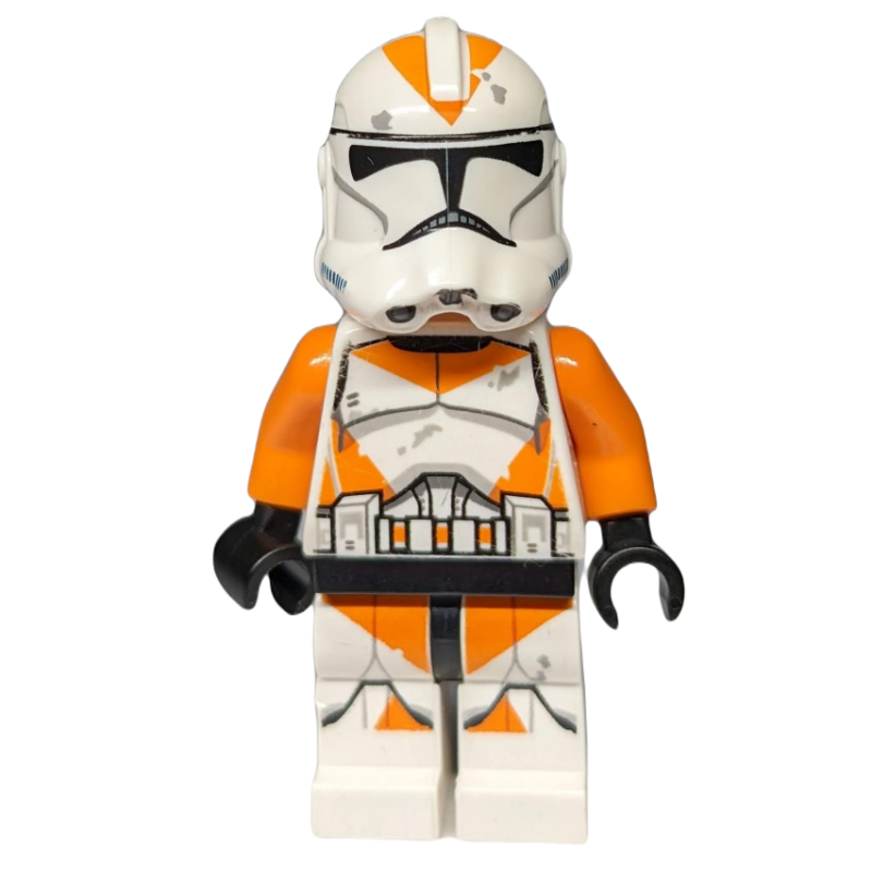 Soldat clone, 212e bataillon d'attaque, marquages orange (Clone Trooper, 212th Attack Battalion, Orange Markings)