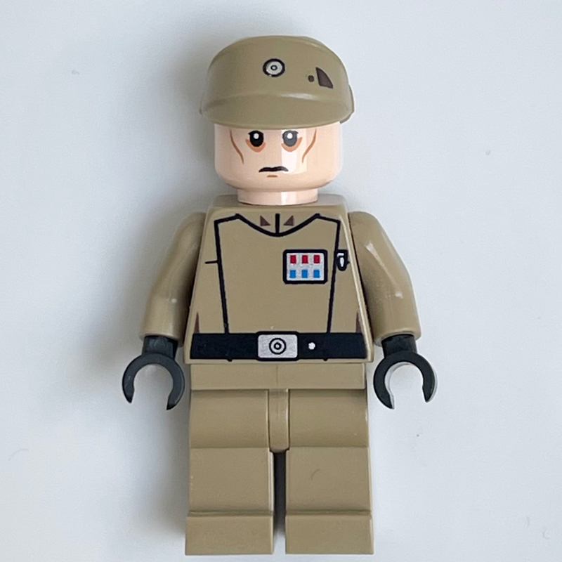 Officier impérial / capitaine / commandant / commandant, uniforme beige foncé (Imperial Officer / Captain / Commandant / Commander, Dark Tan Uniform)
