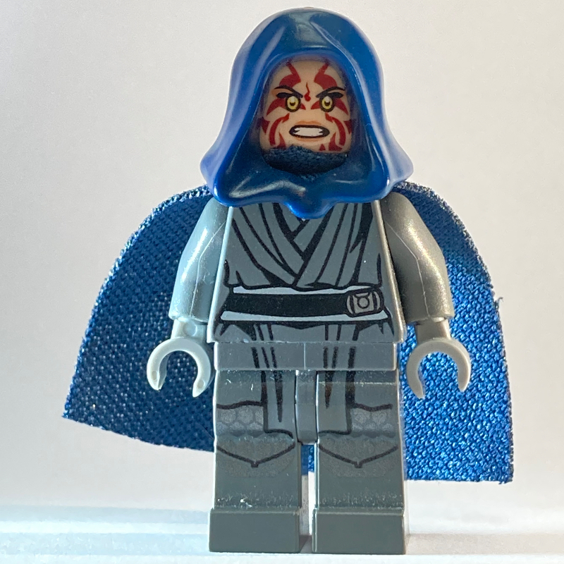 Naare avec capuche bleu foncé (Naare with Dark Blue Hood)