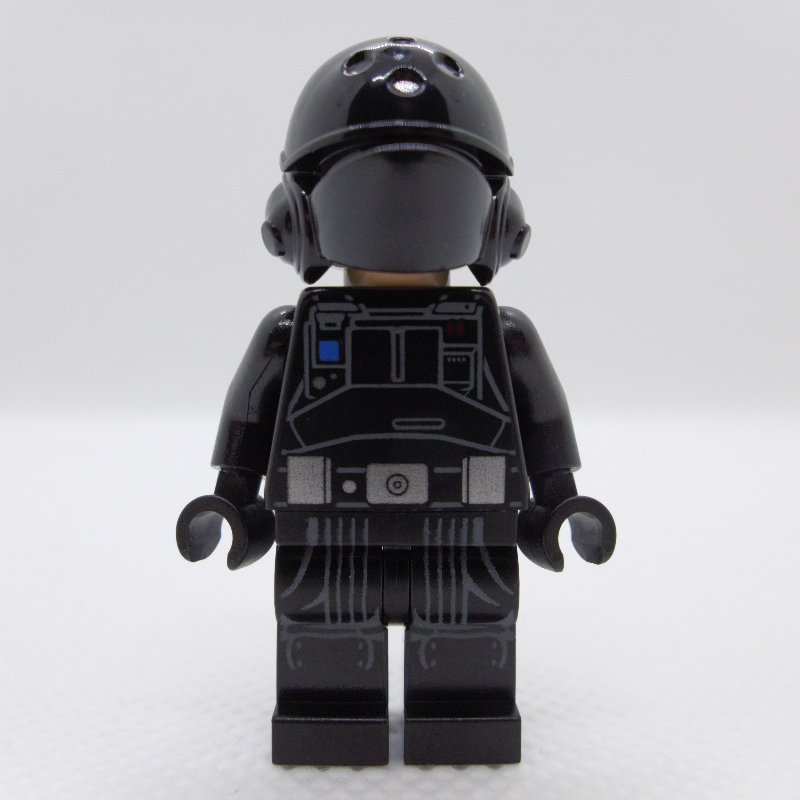 Jyn Erso, déguisement d'équipage au sol impérial (Jyn Erso, Imperial Ground Crew Disguise)