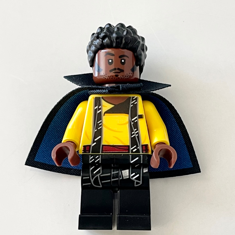 Lando Calrissian, jeune, cape courte avec col (Lando Calrissian, Young, Short Cape with Collar)