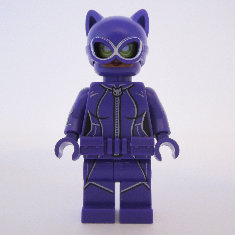 Catwoman avec ceinture utilitaire (Catwoman with Utility Belt)