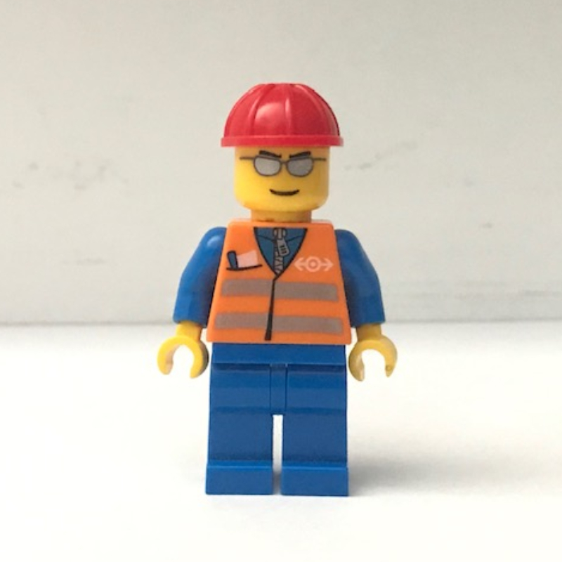 Travailleur - gilet de sécurité orange, jambes bleues, casque rouge, lunettes argentées (Worker - Orange Safety Vest, Blue Legs, Red Helmet, Silver Glasses)