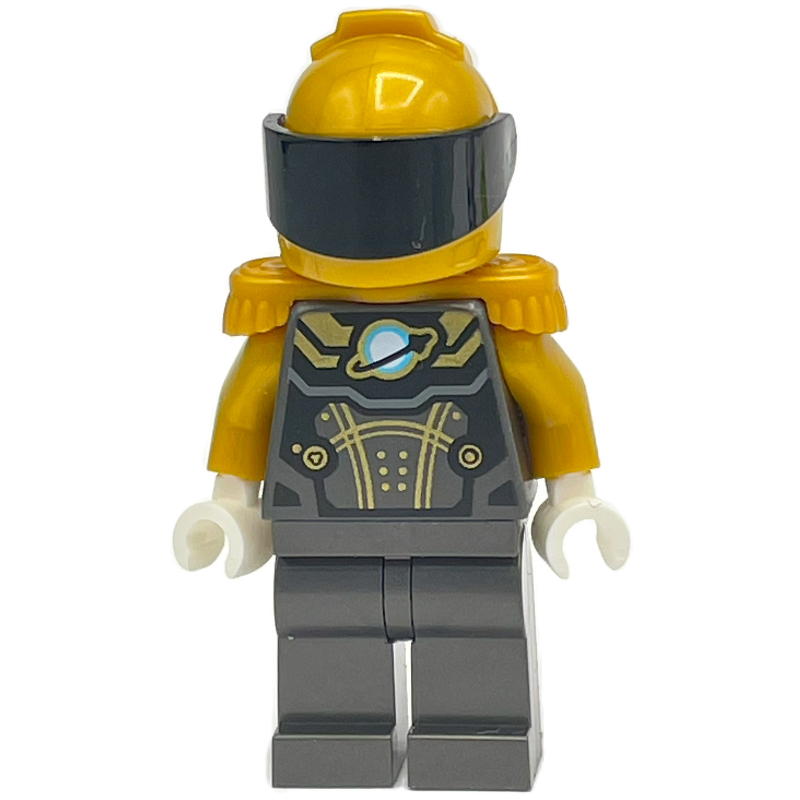 Astronaute, combinaison spatiale titane nacré, épaulette et casque en or perlé (Astronaut, Pearl Titanium Spacesuit, Pearl Gold Epaulette and Helmet)