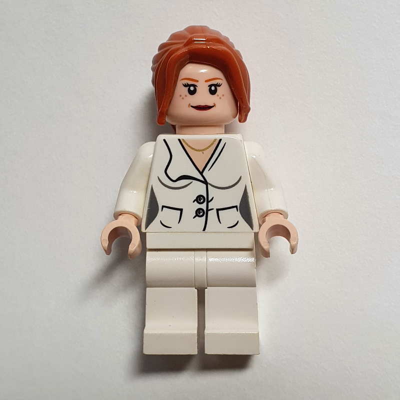 Pepper Potts, tenue blanche (Pepper Potts, White Suit)