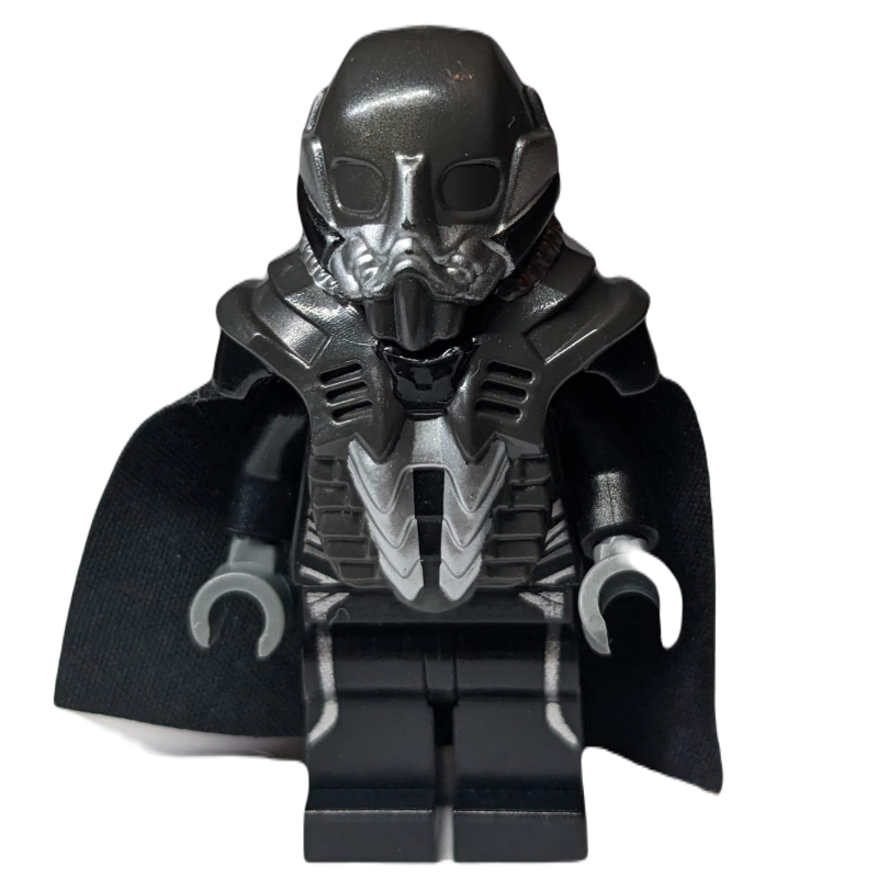 Zod général avec casque, armure et cape (General Zod with Helmet, Armor, and Cape)