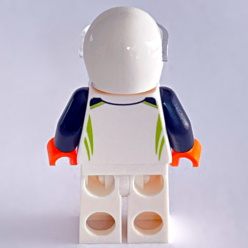 Pilote de course, combinaison de course blanche et casque avec visière (Race Driver, White Racing Suit and Helmet with Visor)
