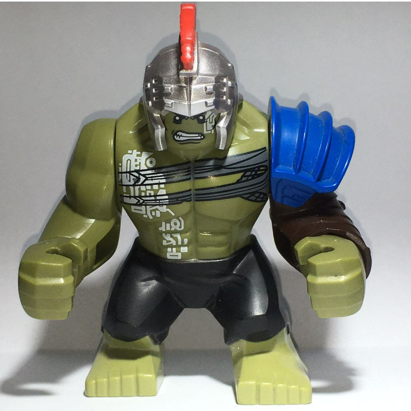 Hulk (gros figuier), casque, armure, pantalon noir (Hulk (Big Fig), Helmet, Armor, Black Pants)