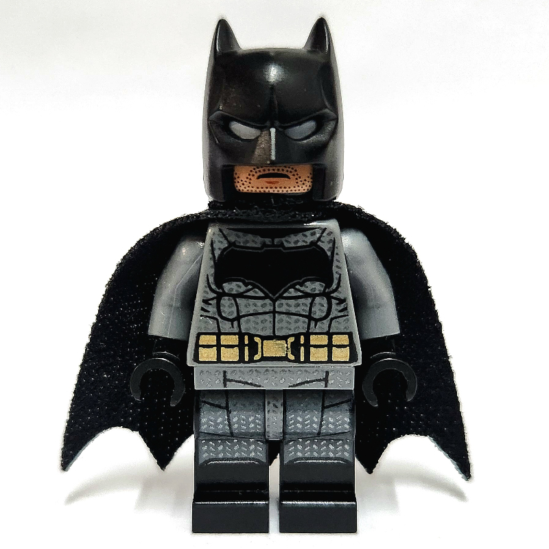 Batman, tenue gris bleuté foncé, cape et cagoule noires, tête noire, grand logo Batman (Batman, Dark Bluish Gray Suit, Black Cape and Cowl, Black Head, Large Batman Logo)