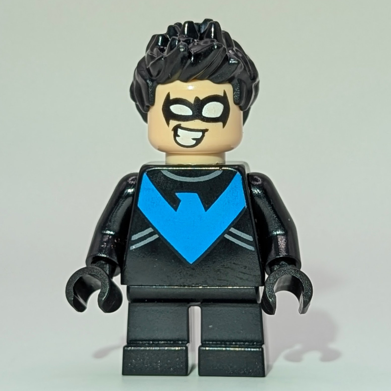 Nightwing avec jambes courtes (Nightwing with Short Legs)