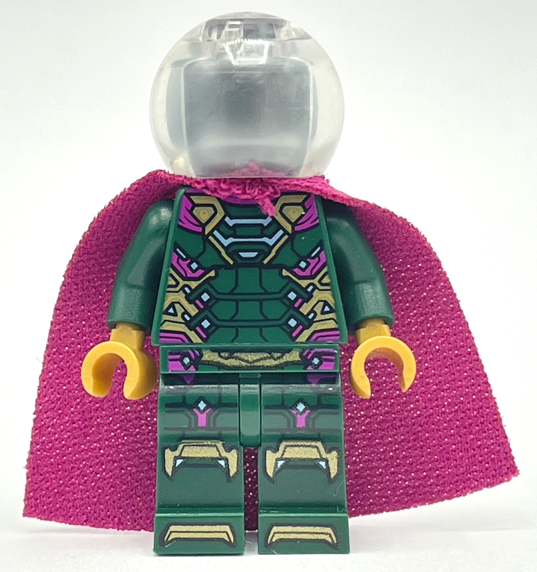 Mysterio, tenue vert foncé (Mysterio, Dark Green Outfit)
