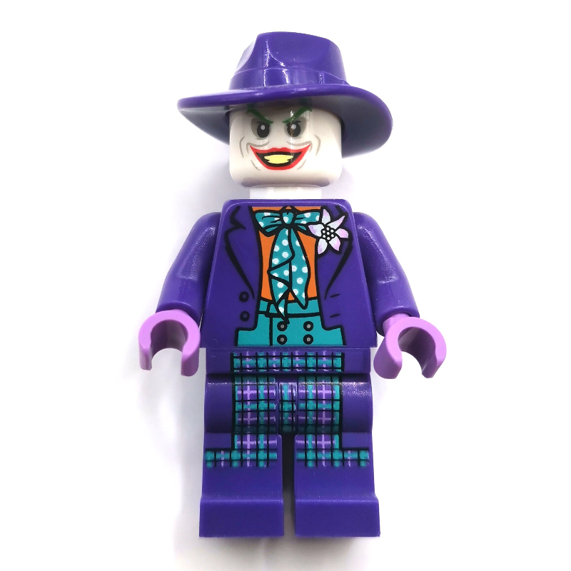 Le Joker avec gilet turquoise foncé et foulard noué dans un arc (The Joker with Dark Turquoise Vest and Neckerchief Tied in a Bow)
