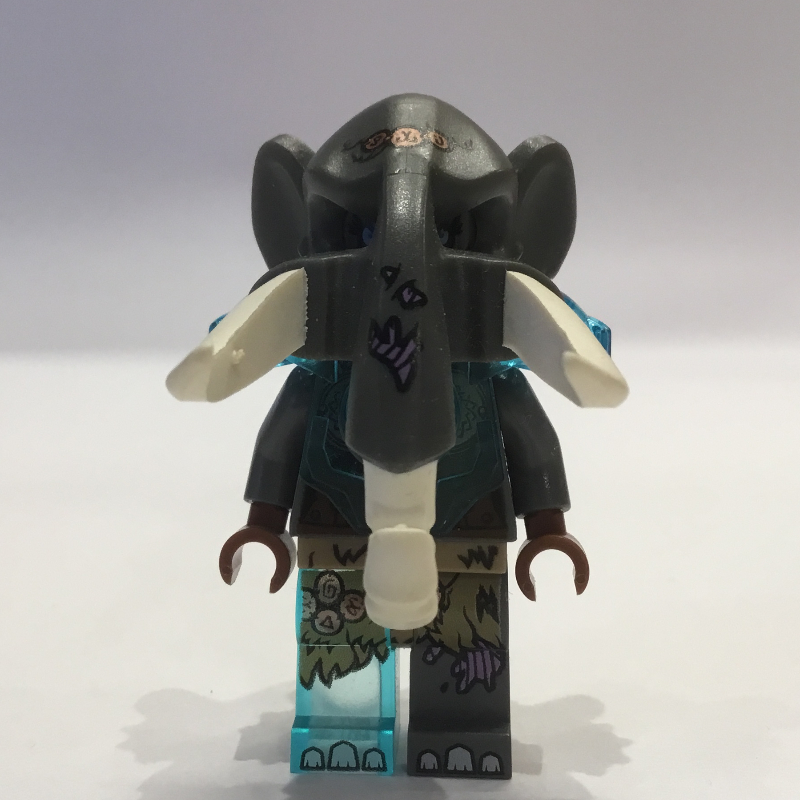 Maula avec armure d'épaule (Maula with Shoulder Armor)
